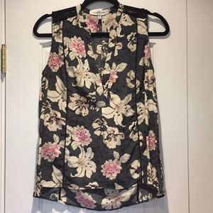 Elizabeth and James Hawaiian Print Top